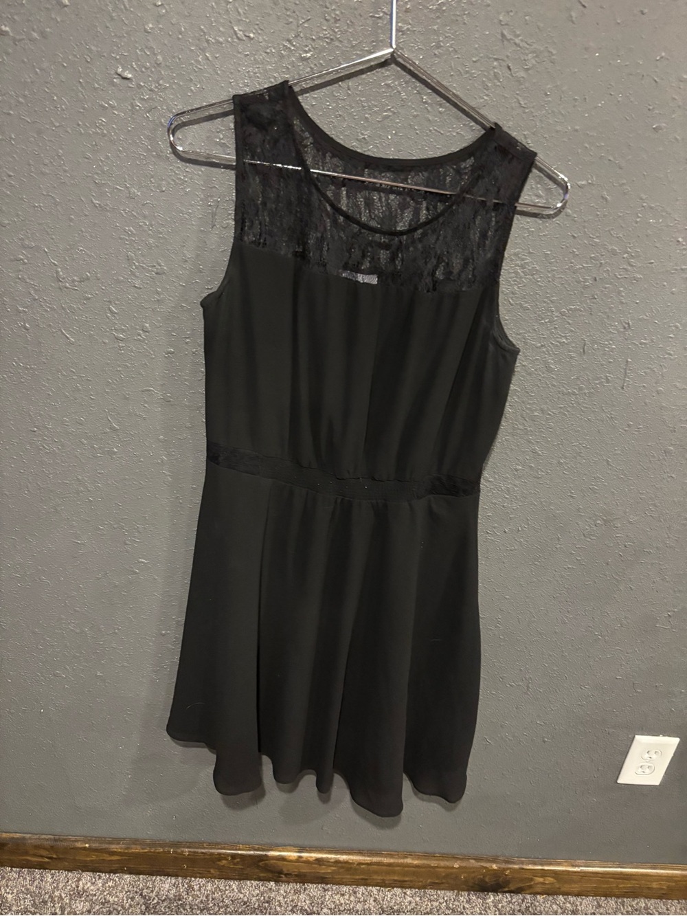 SIB Black Sleeveless Lace Yoke Mini Dress